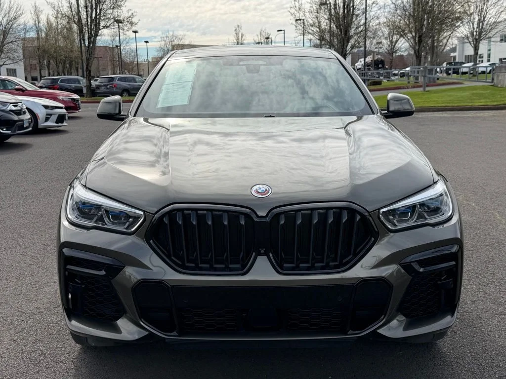 Used 2022 Manhattan Green Metallic BMW M50i image 3