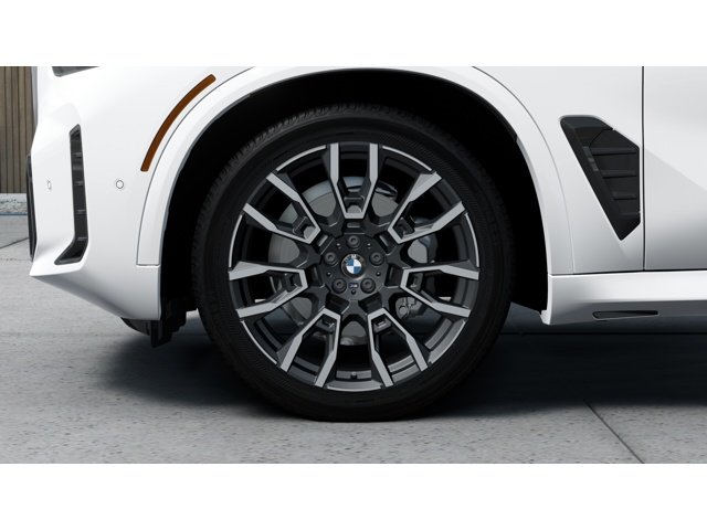 New 2026 Alpine White BMW xDrive40i image 7