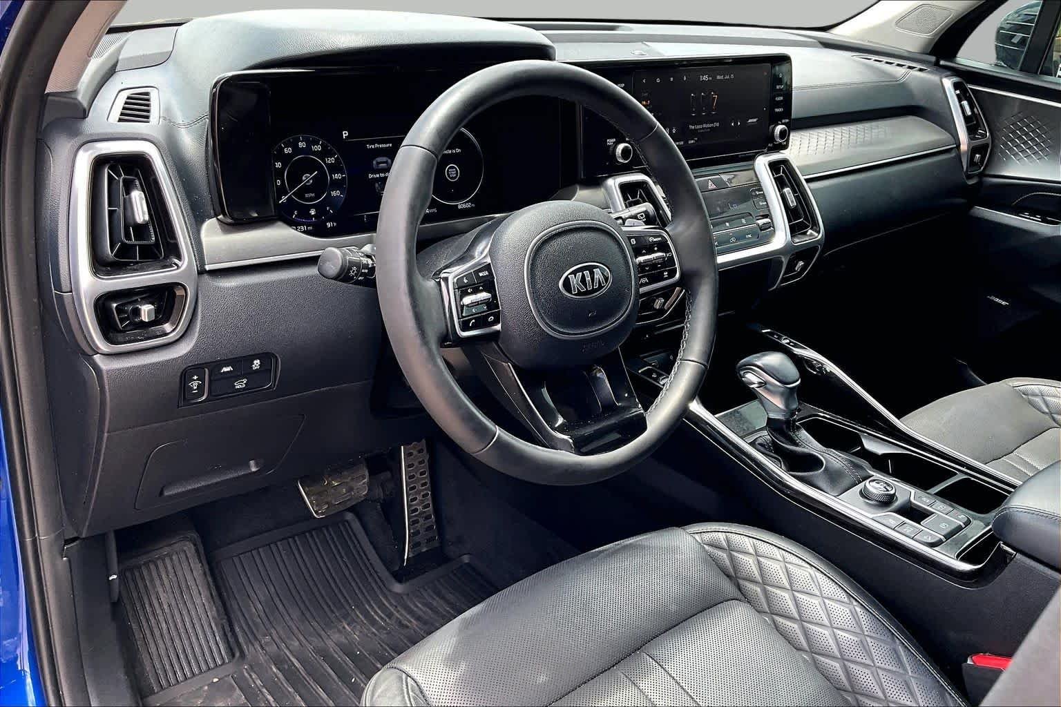 Used 2021 Sapphire Blue Kia SX Prestige image 18