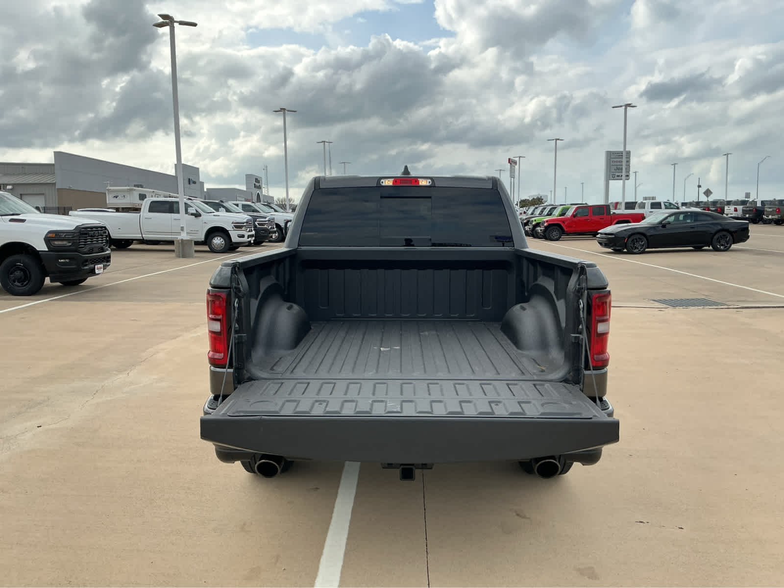 Used 2026 Granite Crystal Metallic Clearcoat Ram Lone Star image 11
