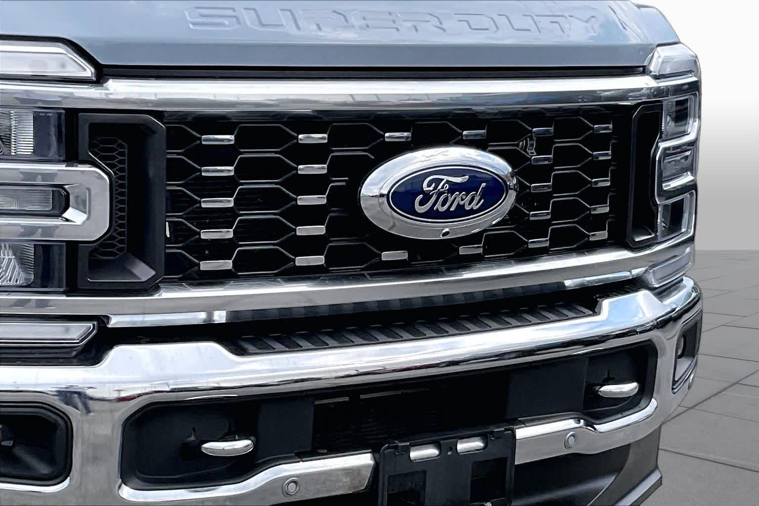 Used 2024 Glacier Gray Metallic TriCoat Ford King Ranch image 25