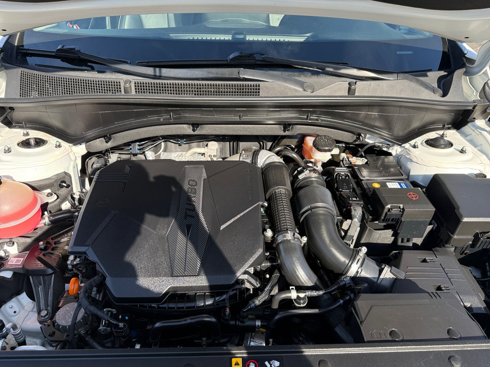 Used 2021 Quartz Hyundai Limited image 20