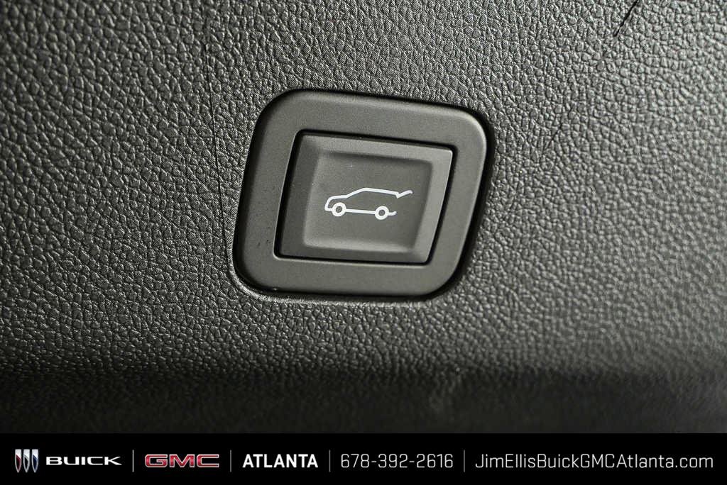 2026 GMC Yukon Denali Ultimate - Photo 36