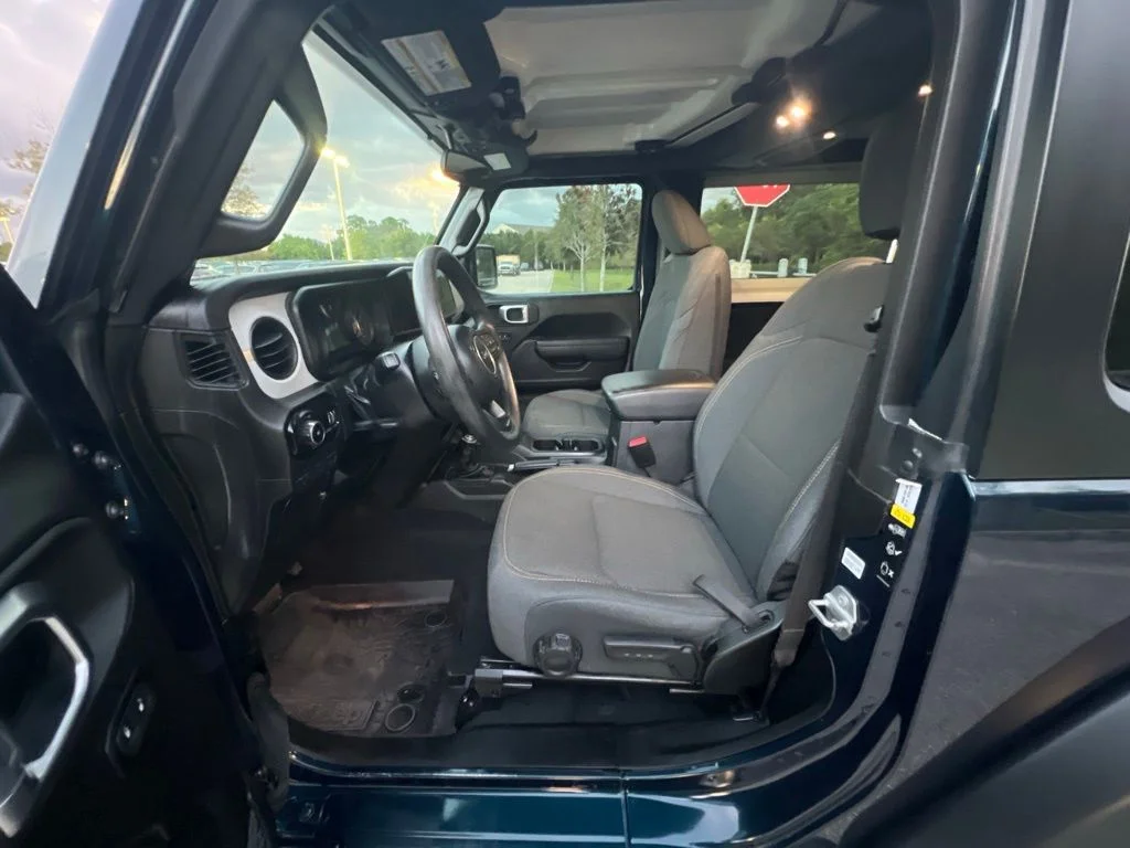 Certified Used 2025 Blue Jeep Sport image 28