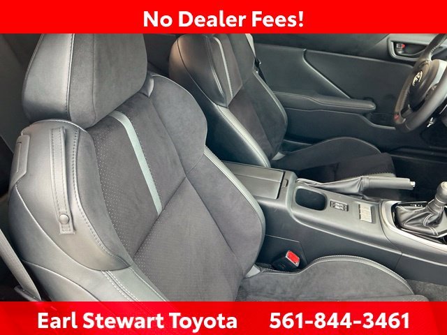 Certified Used 2025  Toyota Premium image 27