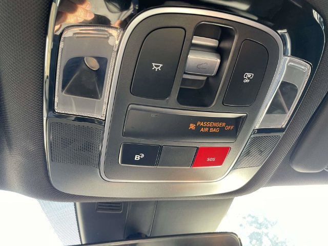 Certified Used 2025 Sage Hyundai SEL image 24