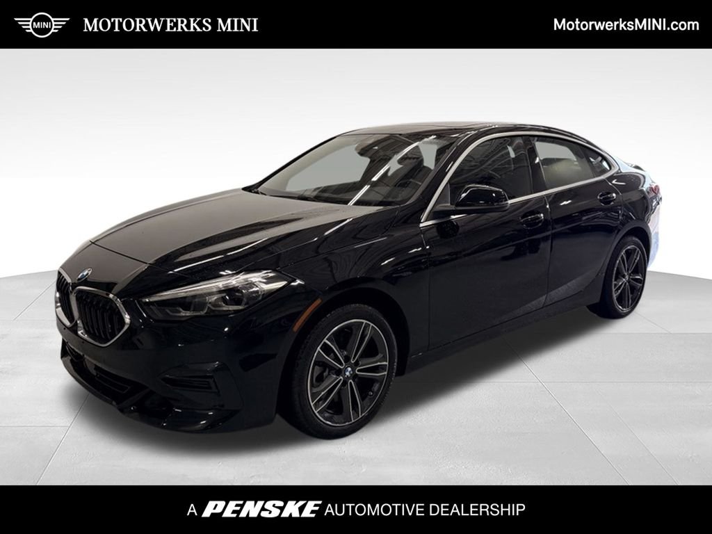Used 2023 Black BMW  image 1