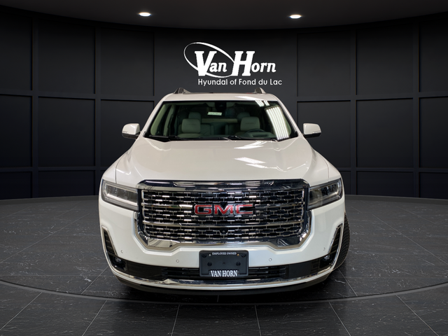 Used 2023 White Frost Tricoat GMC Denali image 2