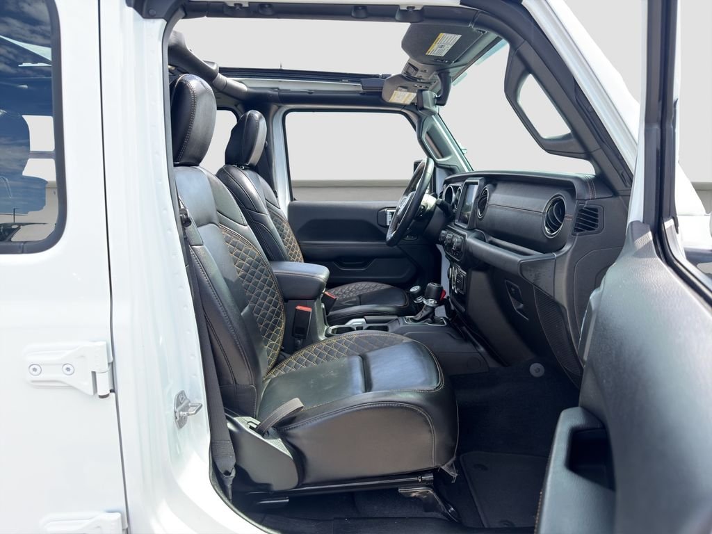Used 2021 White Jeep Unlimited Sahara 4xe image 18