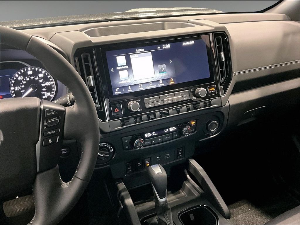 2026 Nissan Frontier — photo 7