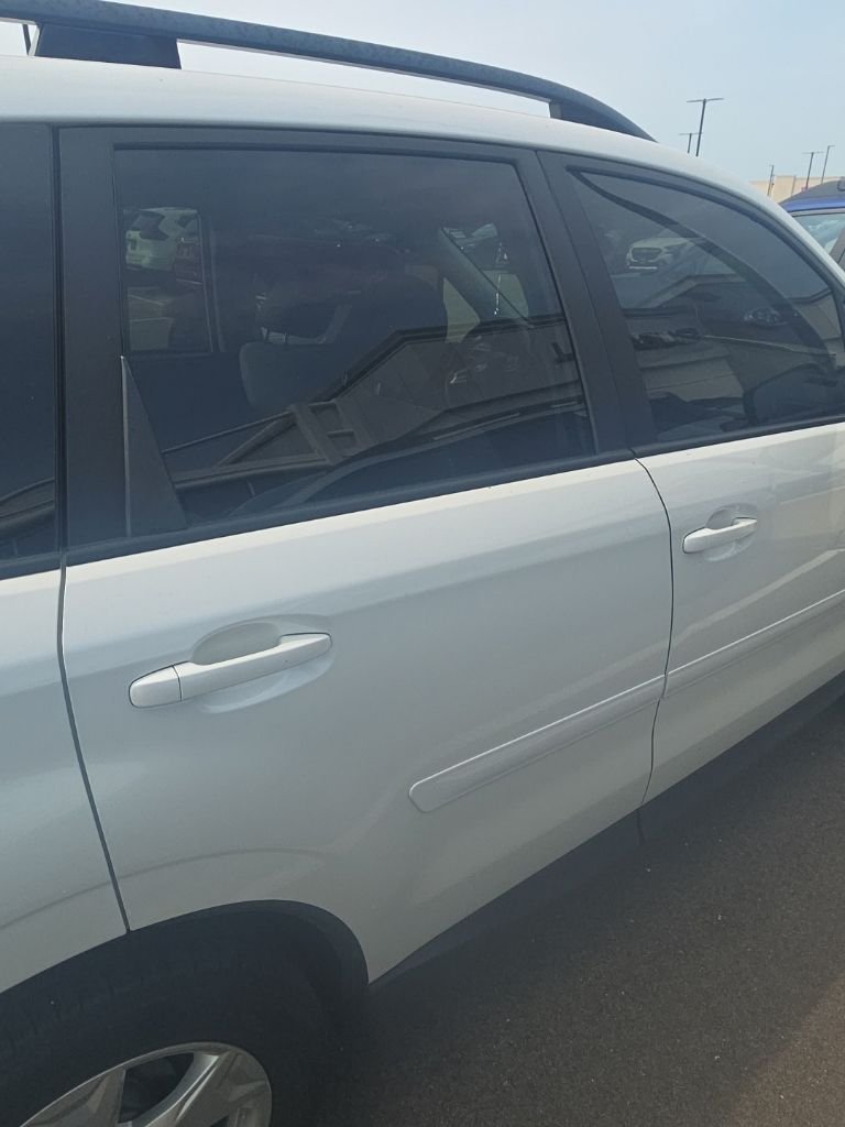 Used 2015 Satin White Pearl Subaru 2.5i Premium image 16
