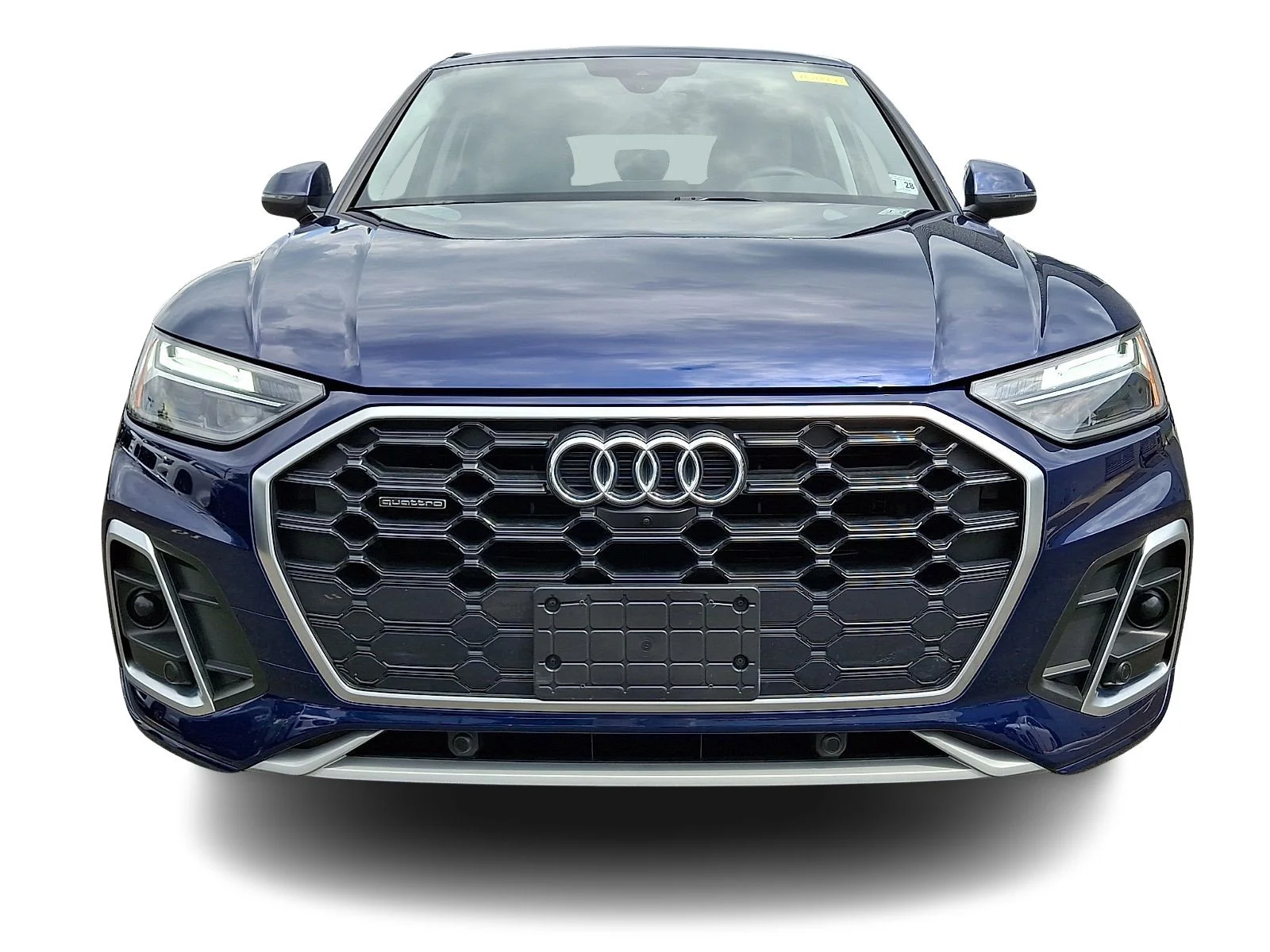 Used 2023 Navarra Blue Metallic   2D2d Audi S line Premium Plus image 2