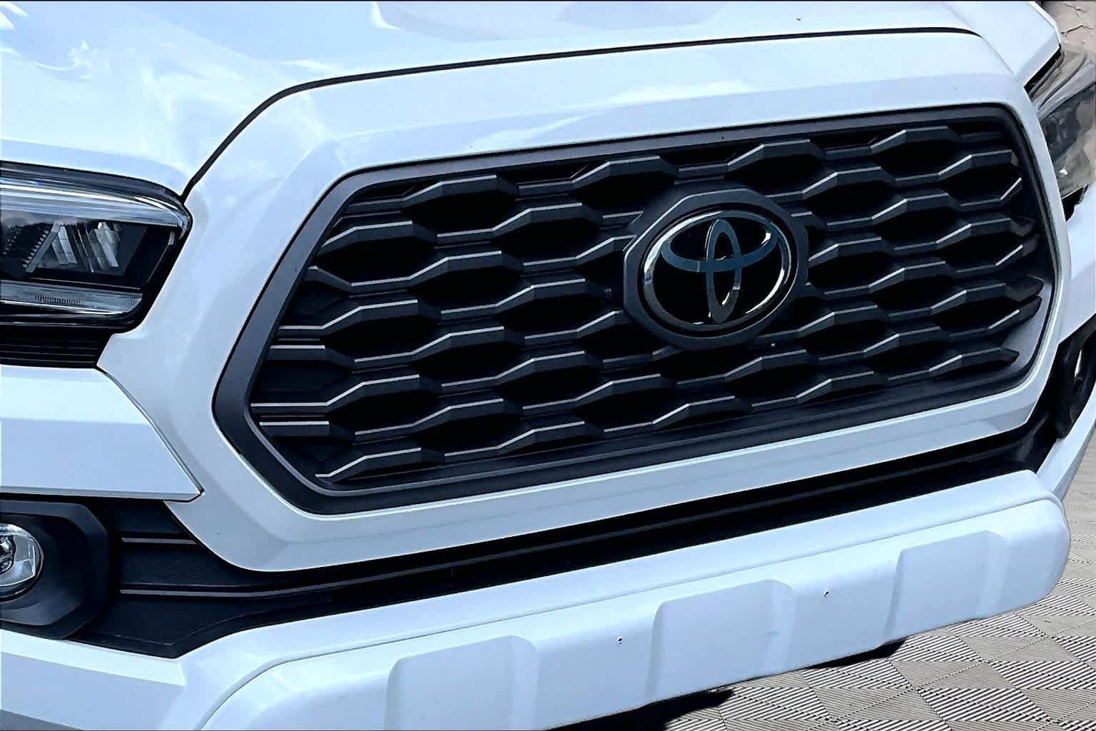 Certified Used 2021 Wind Chill Pearl Toyota TRD Sport image 30