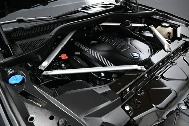Used 2020 Black BMW sDrive40i image 50