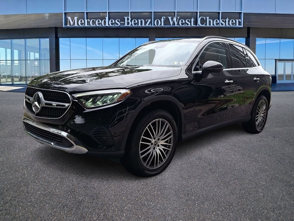 Used 2023 Black Mercedes-Benz GLC 300 image 3
