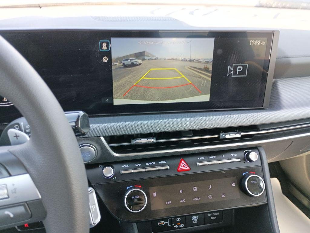 2025 Hyundai Sonata SEL - Photo 23