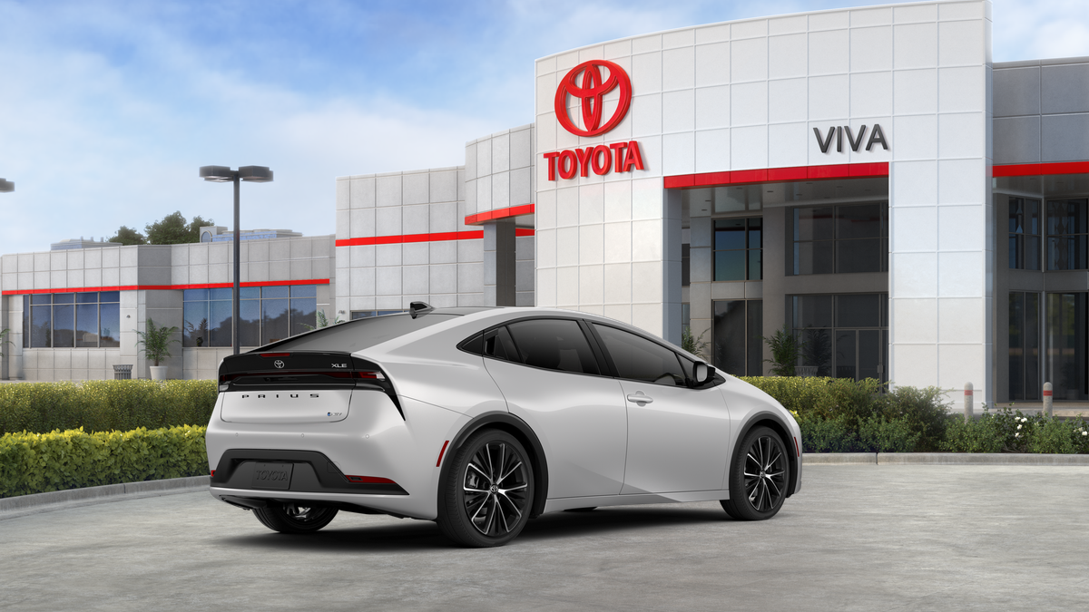 New 2026 Cutting Edge Toyota XLE image 10