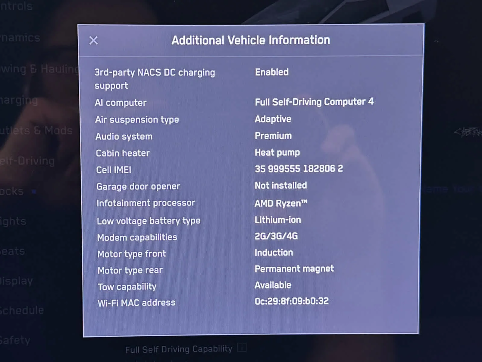 2024 Tesla Cybertruck Base - Photo 31