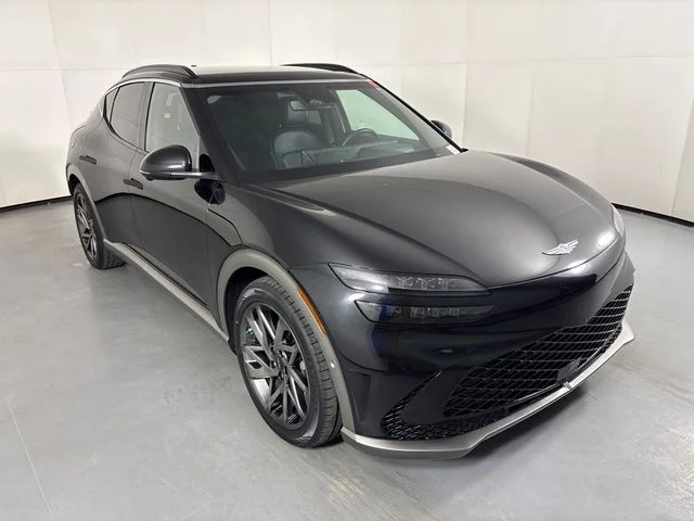 Used 2023 Black Genesis Advanced image 2