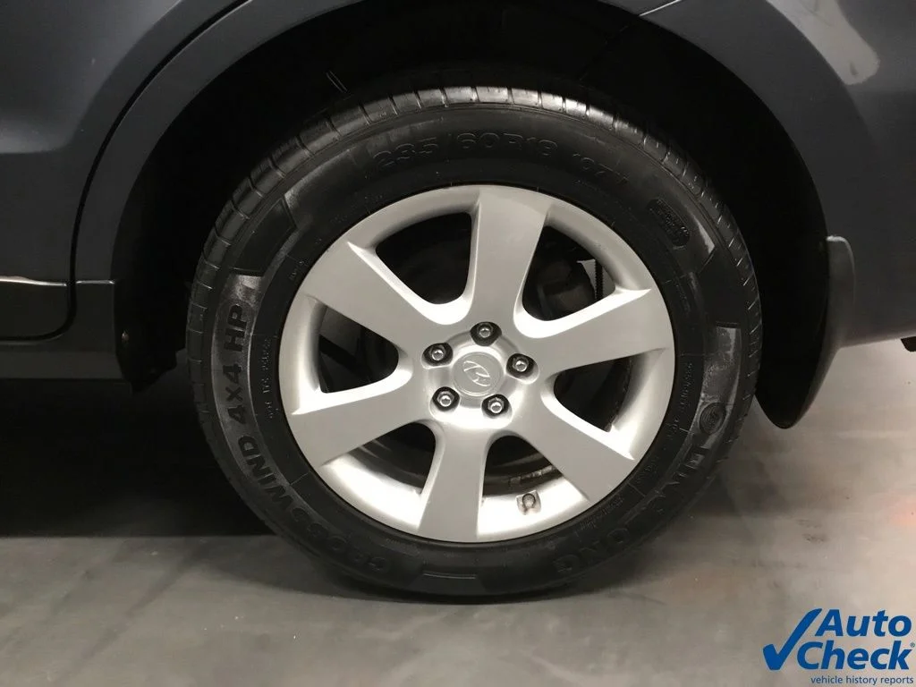 Used 2007 Blue Hyundai  image 16