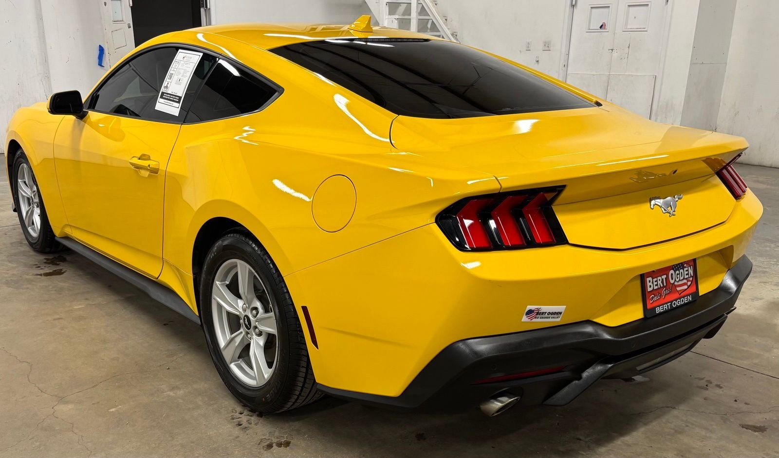 Used 2024 Yellow Ford EcoBoost image 4