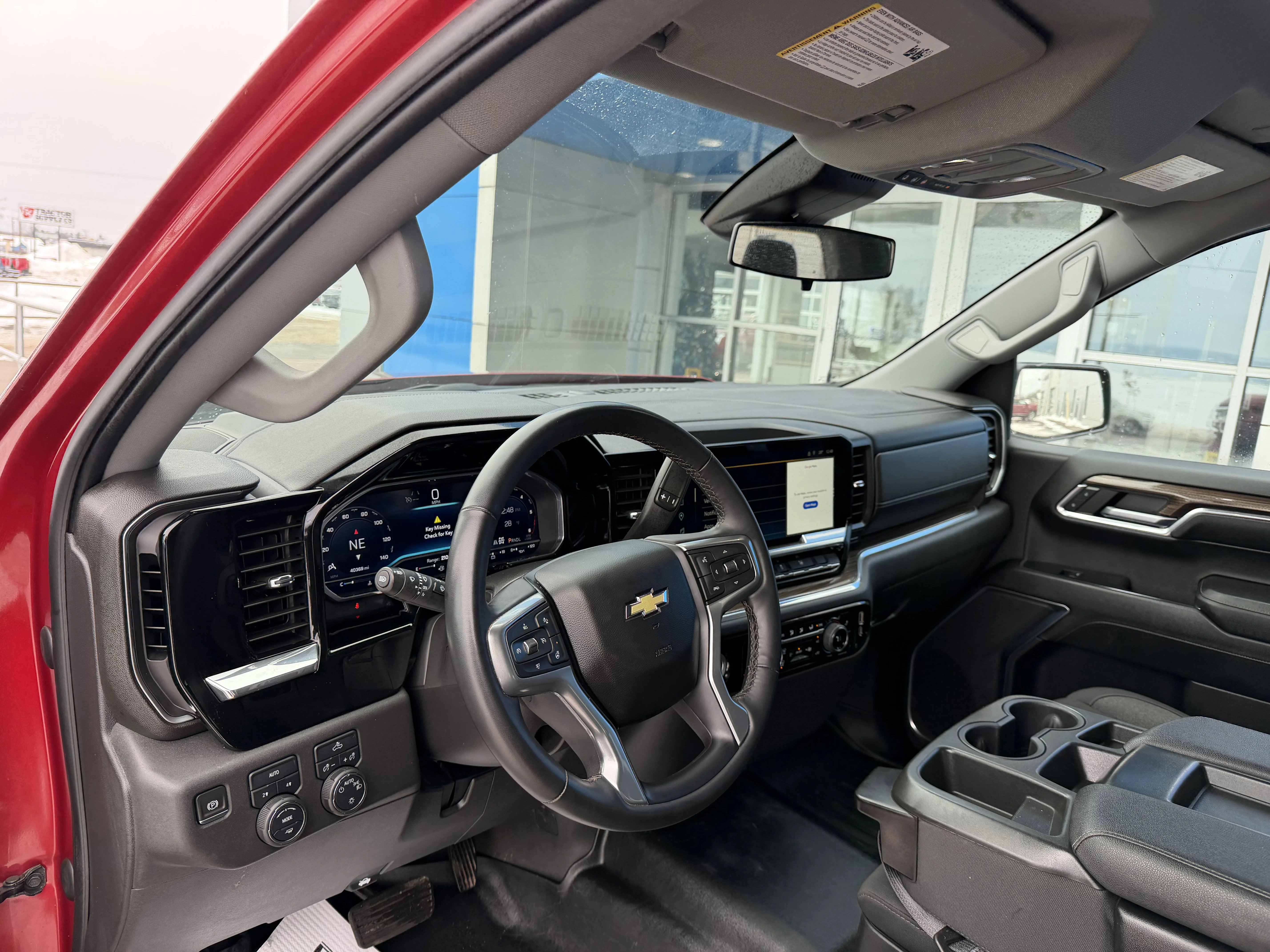 2023 Chevrolet Silverado 1500 LT - Photo 7