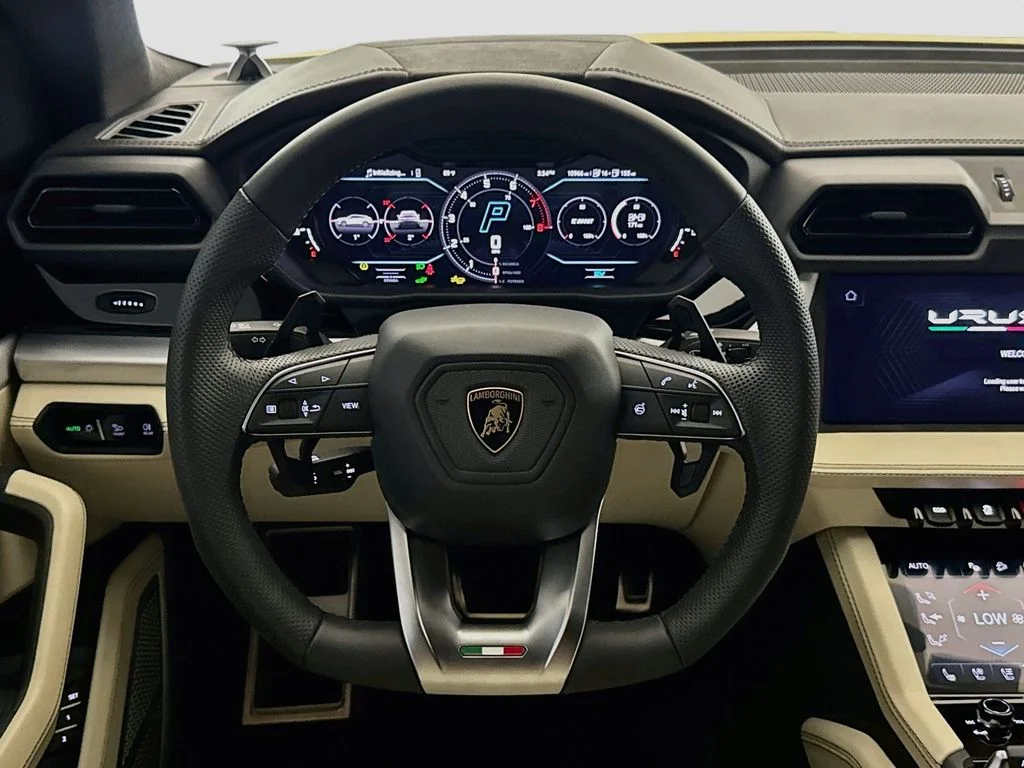 Used 2026 Giallo Auge Metallic Lamborghini SE image 11