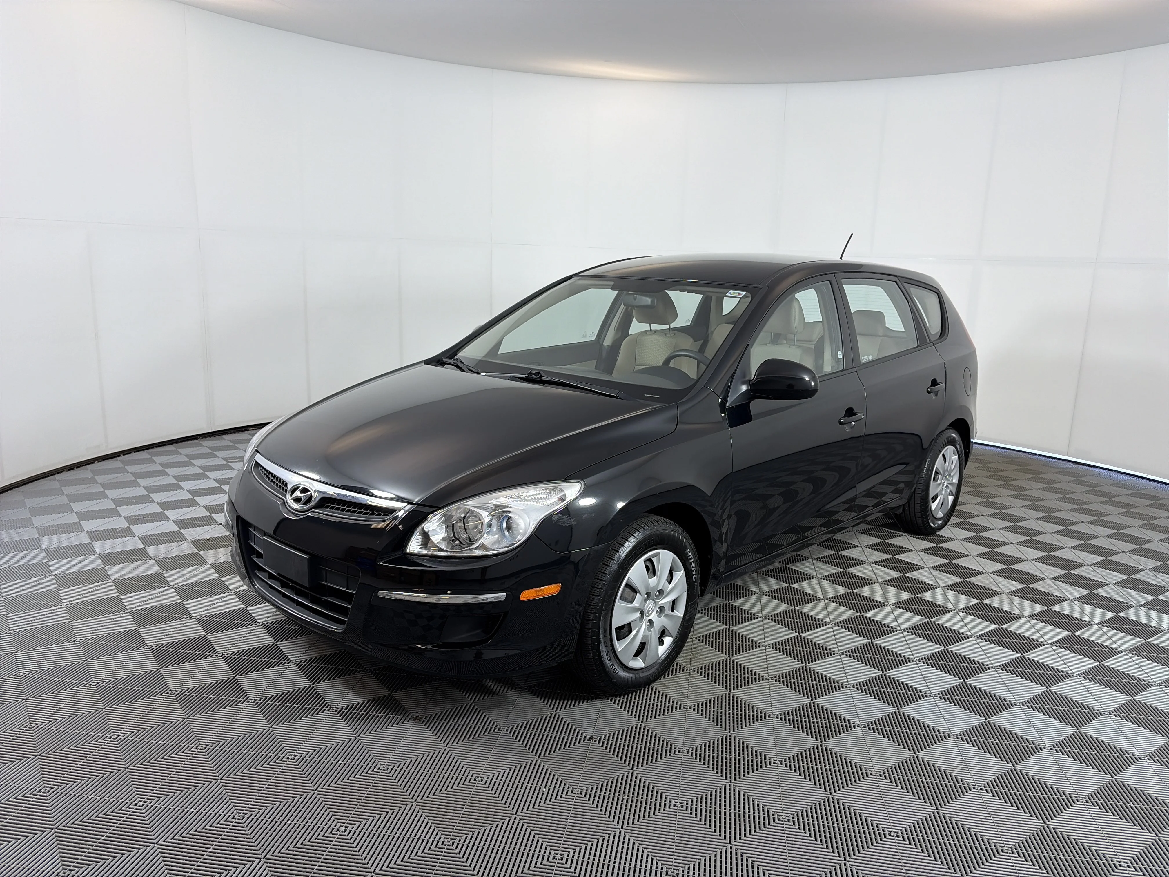Used 2012 Hyundai Elantra Touring GLS with VIN KMHDB8AE7CU140446 for sale in Mishawaka, IN