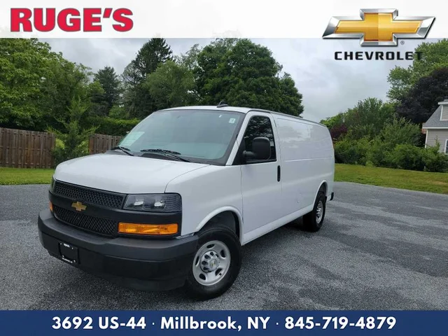 2026 Chevrolet Express Cargo WT