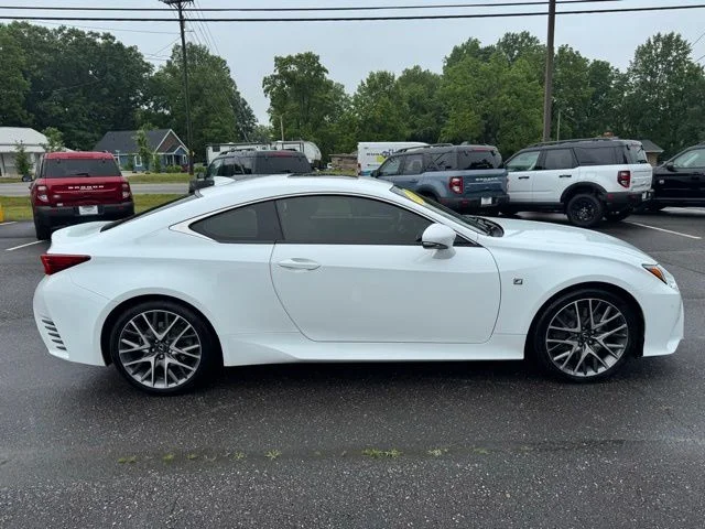 Used 2017 White Lexus 200t image 10