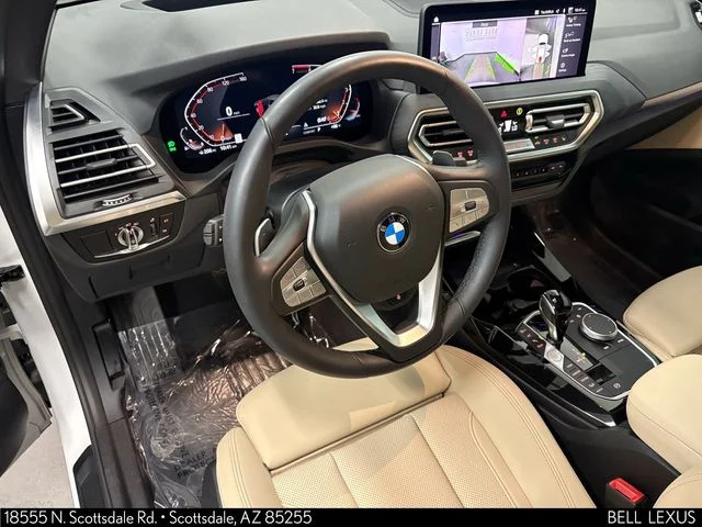 Used 2024 White BMW xDrive30i image 11