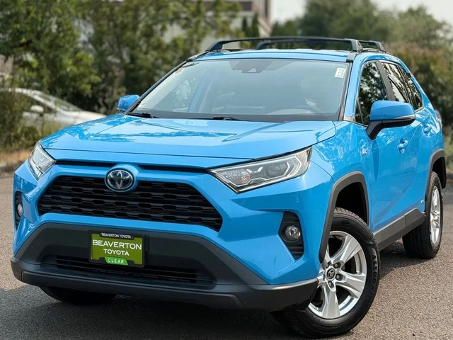 2021 Toyota RAV4 Hybrid XLE