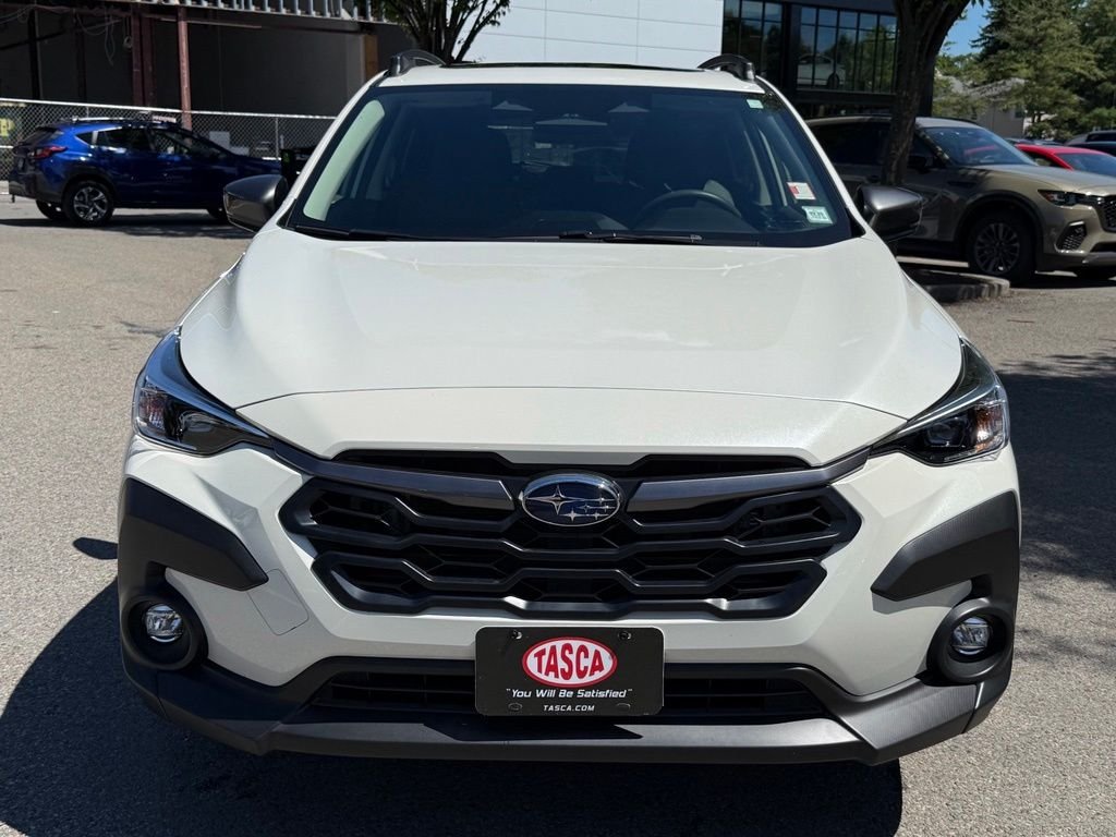 Used 2024 Crystal White Pearl Subaru Premium image 3
