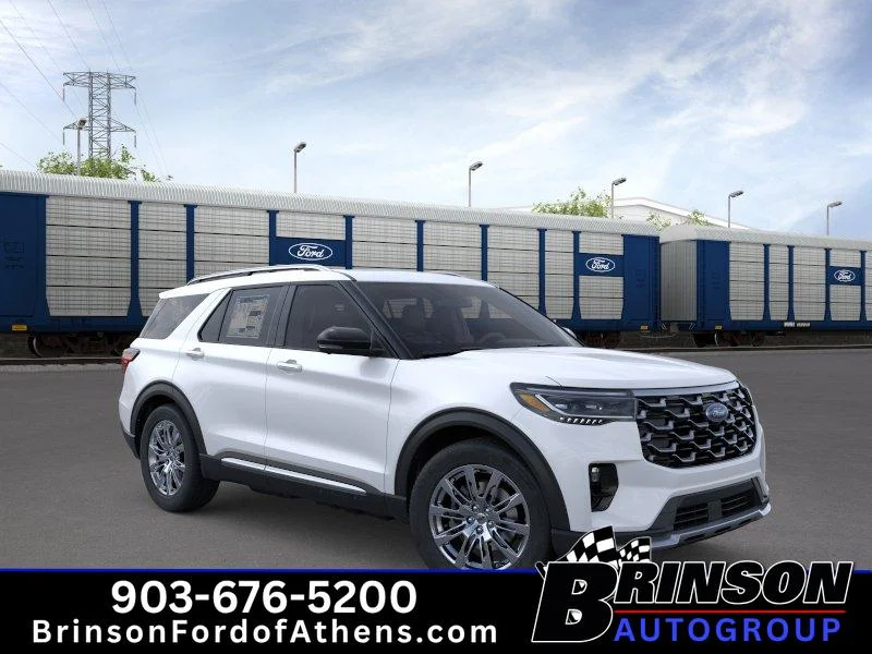 New 2026 Star White Metallic Tri-Coat Ford Platinum™ image 7
