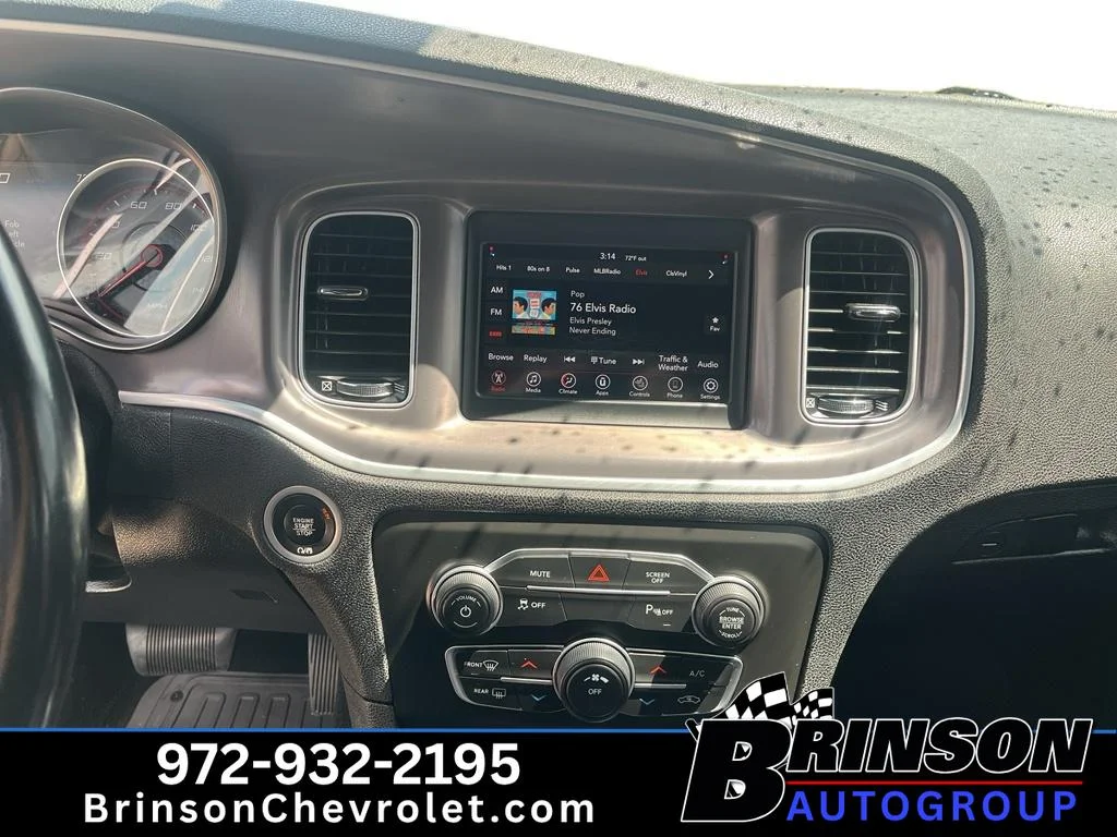 Used 2021 Gray Dodge SXT RWD image 8