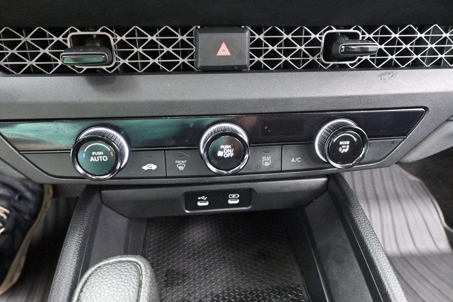 Used 2024 Meteorite Gray Metallic Honda LX image 20