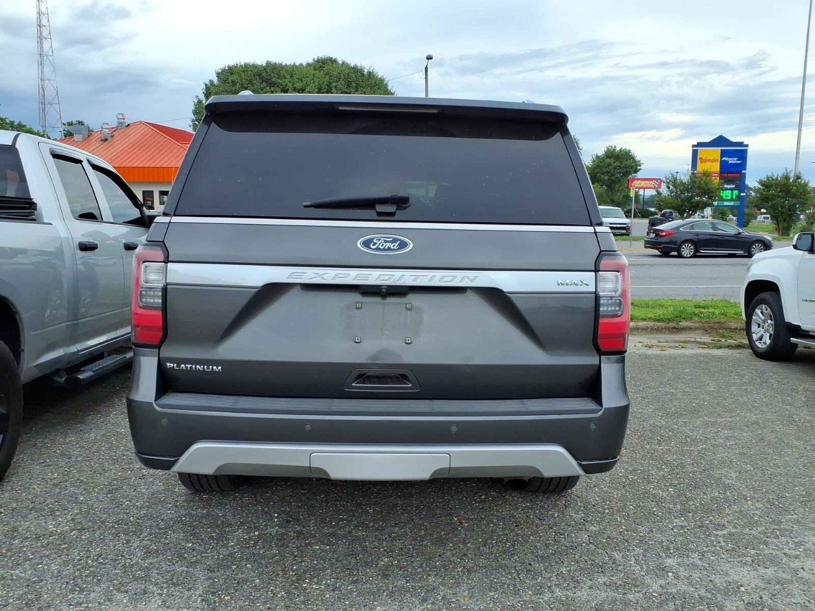 Used 2018 Magnetic Metallic Ford Platinum image 5