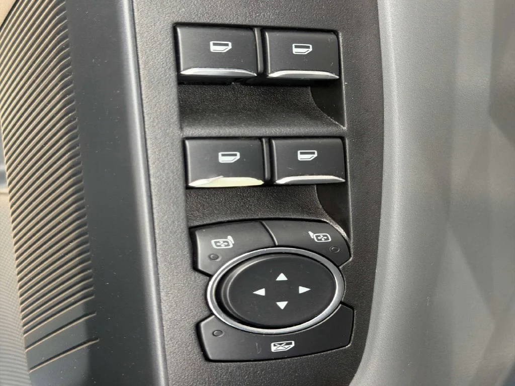 Used 2022 Area 51 Ford XL image 20