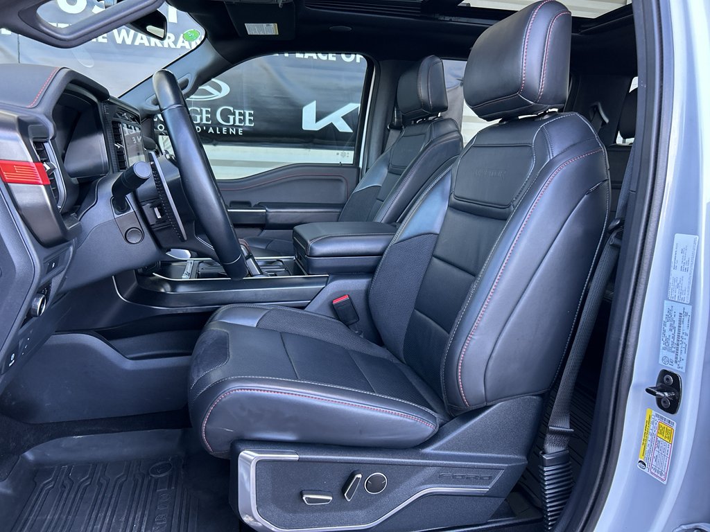 2025 Ford F-150 Raptor - Photo 12