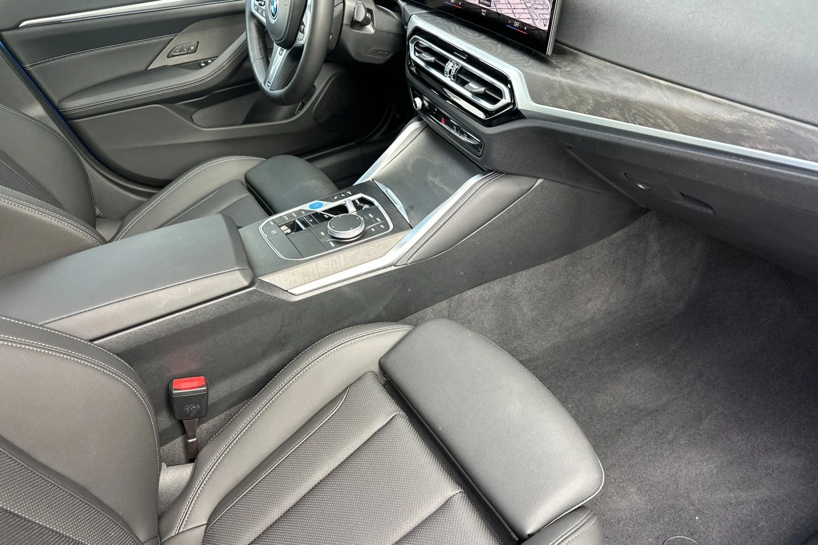 Certified Used 2023 Portimao Blue Metallic BMW eDrive40 image 14