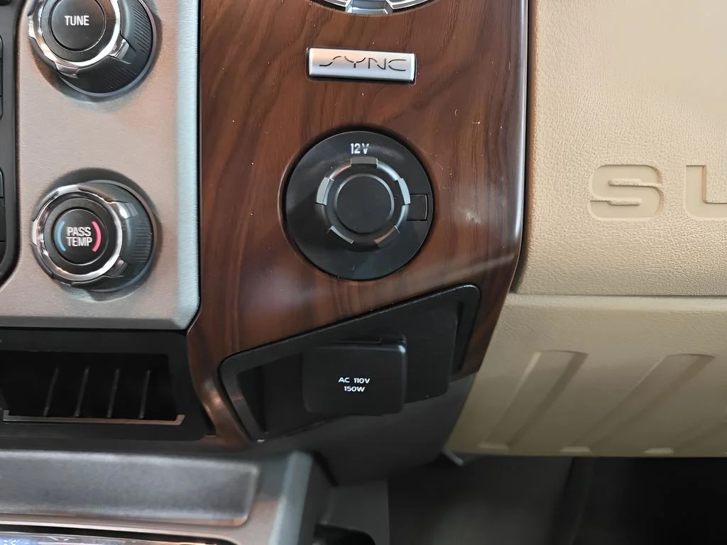Used 2016 White Ford LARIAT image 15