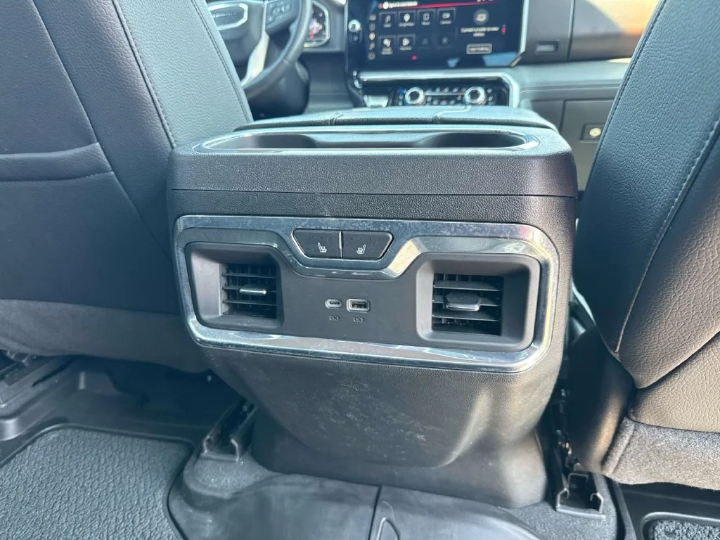 Used 2024 Black GMC Denali image 18