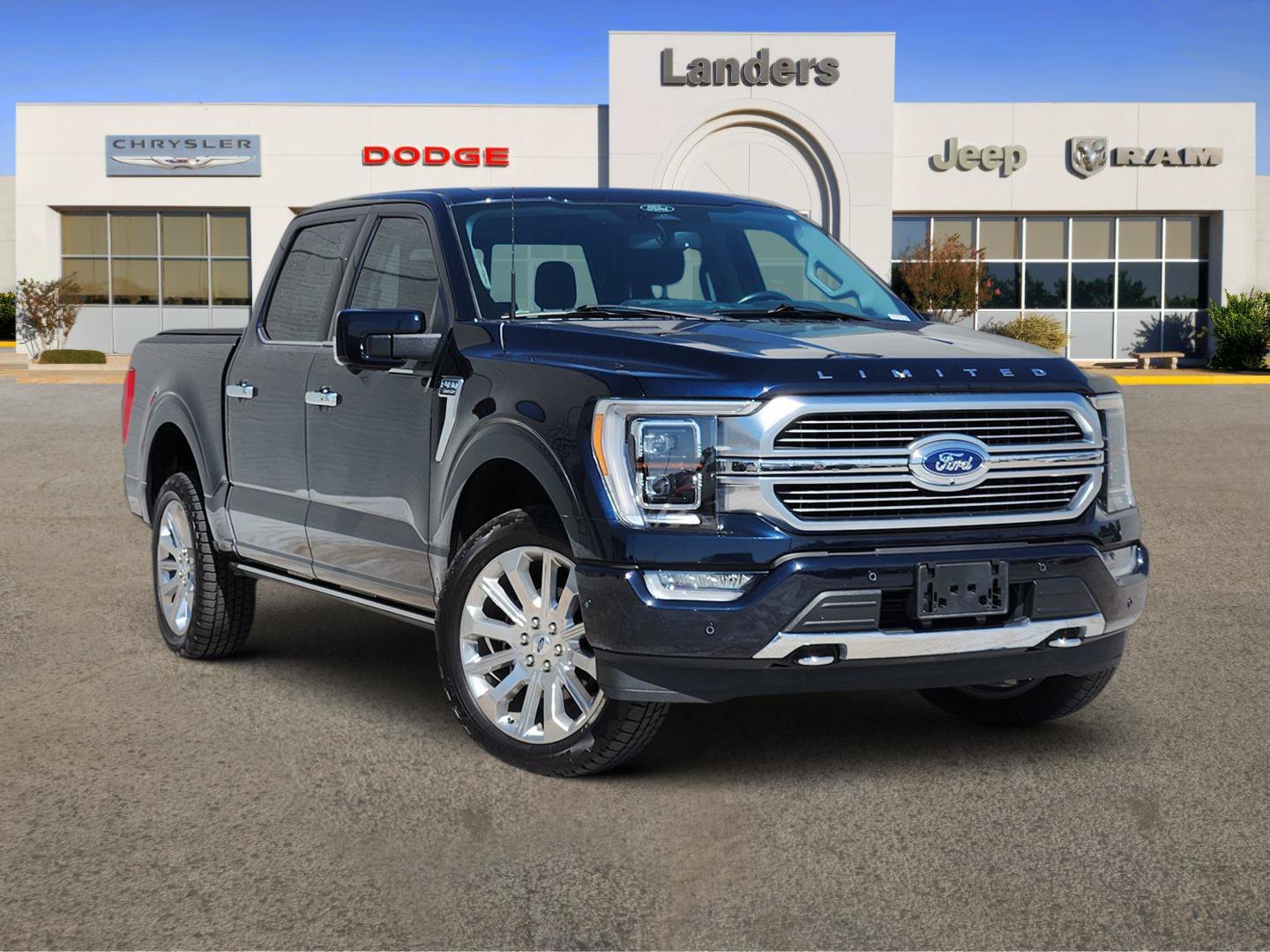 Used 2022 Antimatter Blue Metallic Ford Limited image 1