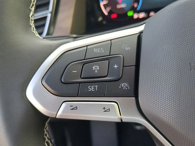 2026 Volkswagen Atlas SE w/Tech - Photo 29