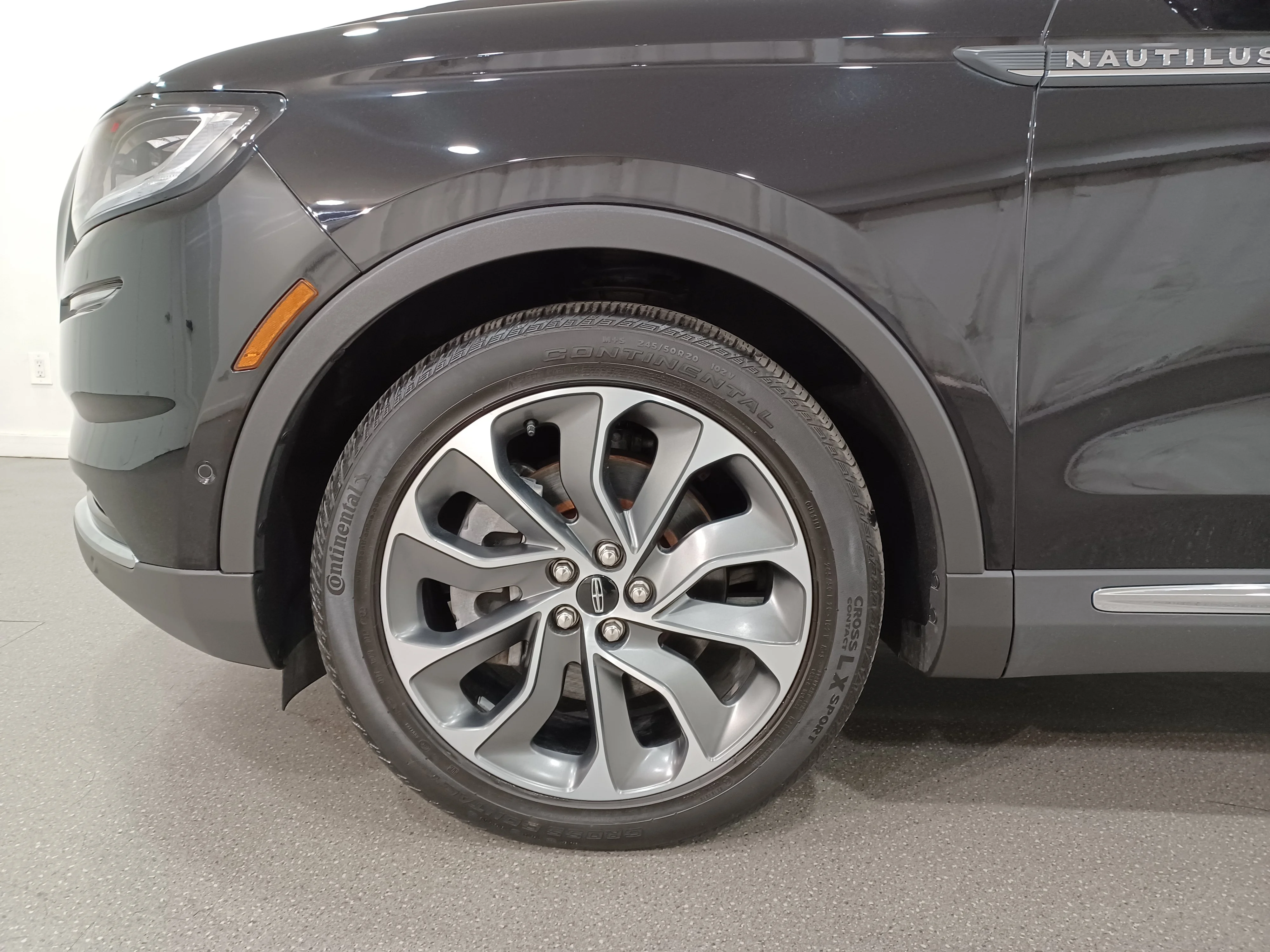 Certified Used 2023 Infinite Black Metallic Lincoln Reserve AWD*Adaptive Cruise | Remote Start | Nav | 360 Cam | Cooled Leather | Pano Roof | Htd Wheel image 20