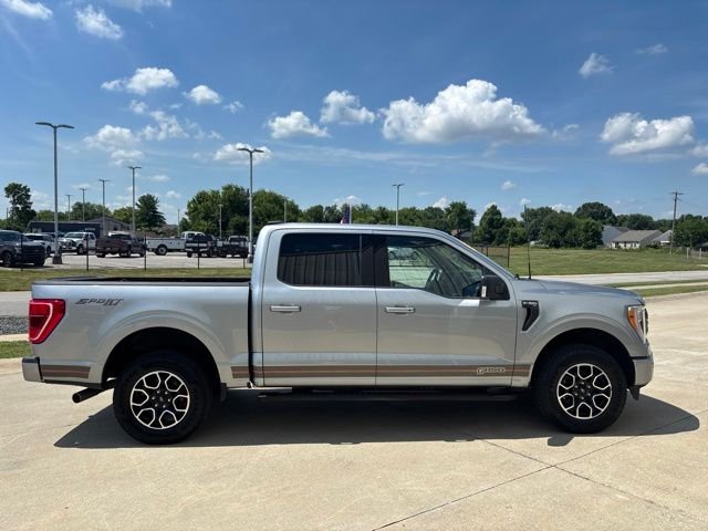 Used 2023 Silver Ford XLT image 7