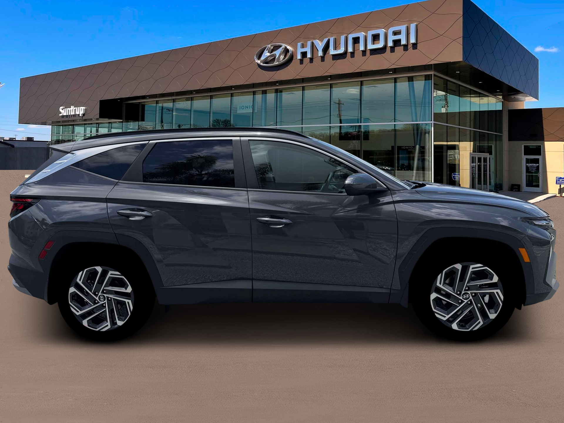 New 2026 Ecotronic Gray Hyundai SEL Plus AWD image 8