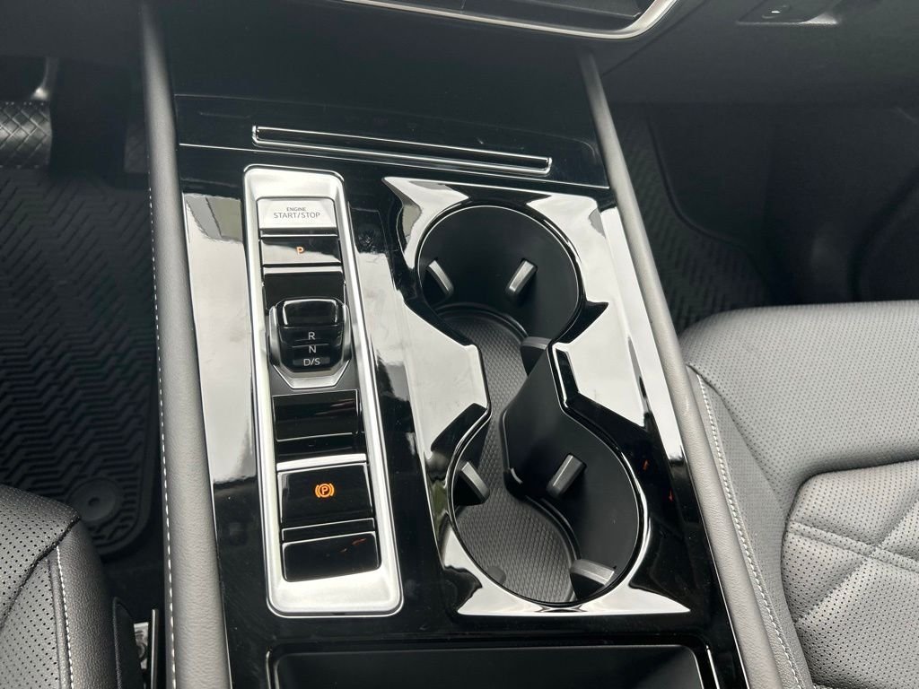 New 2026 White/off-white Volkswagen SE w/Technology image 57