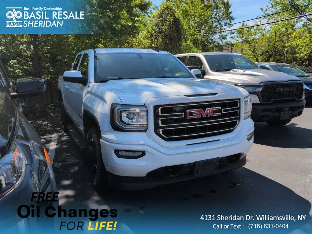 2017 GMC Sierra 4WD Double Cab Standard Box's photo