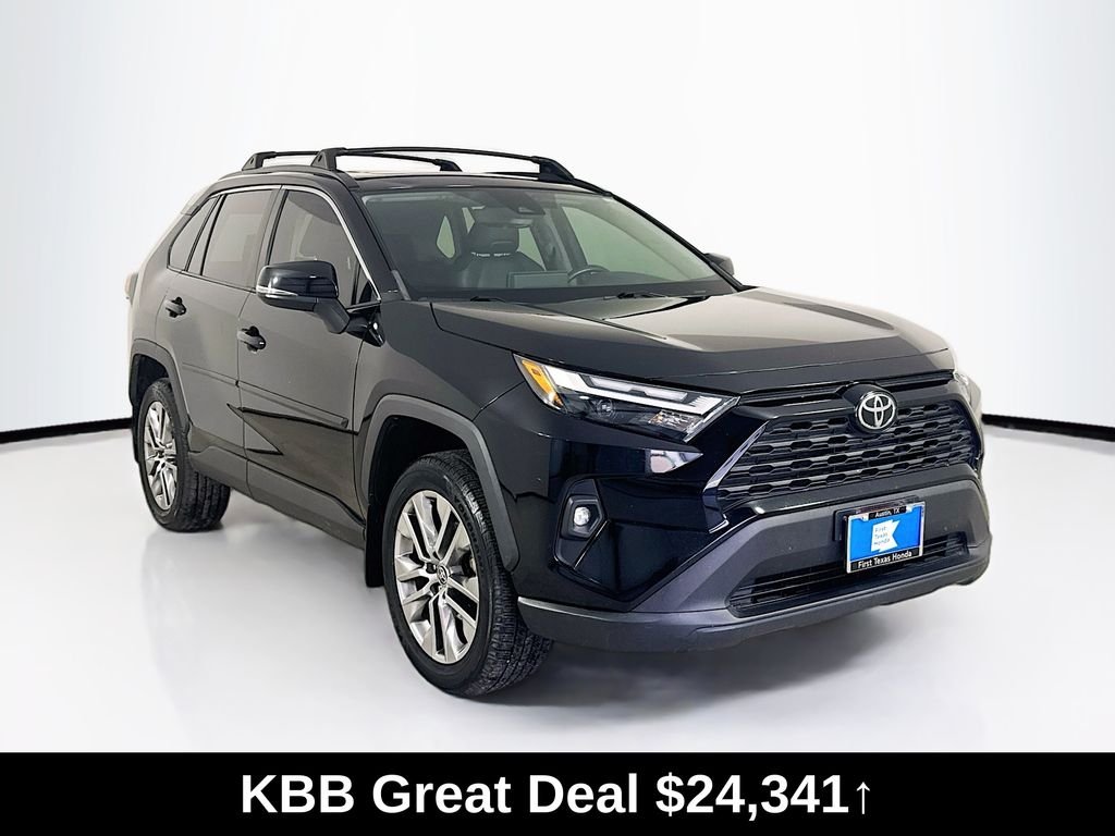 Used 2022 Midnight Black Metallic Toyota XLE Premium image 1